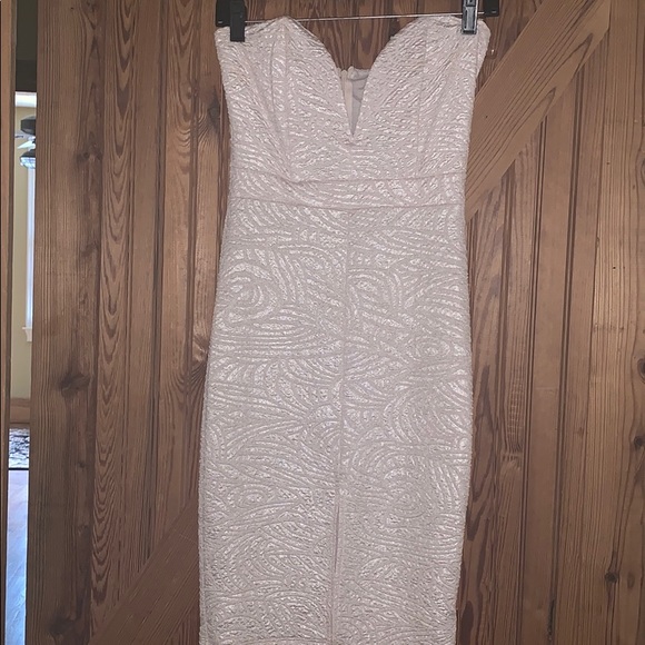 Very cute strapless dress - Picture 1 of 1